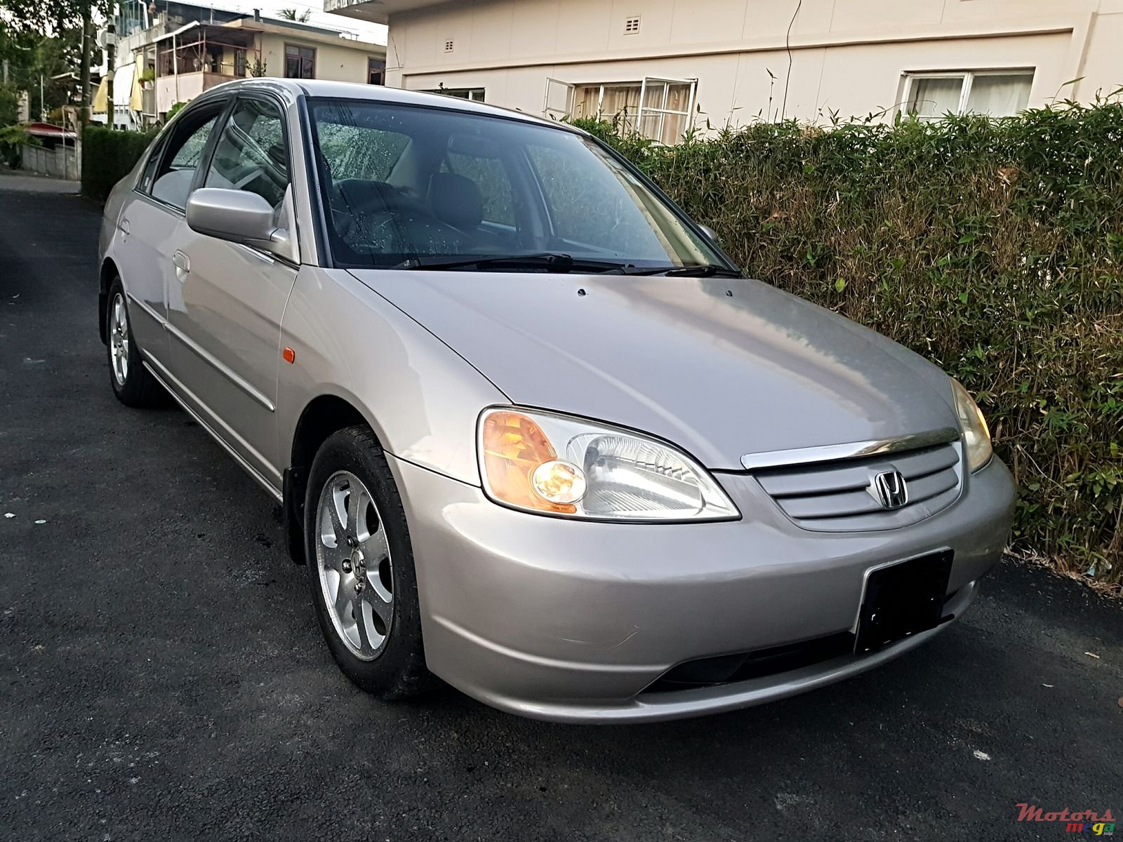 2001' Honda Civic V tec automatic photo #2