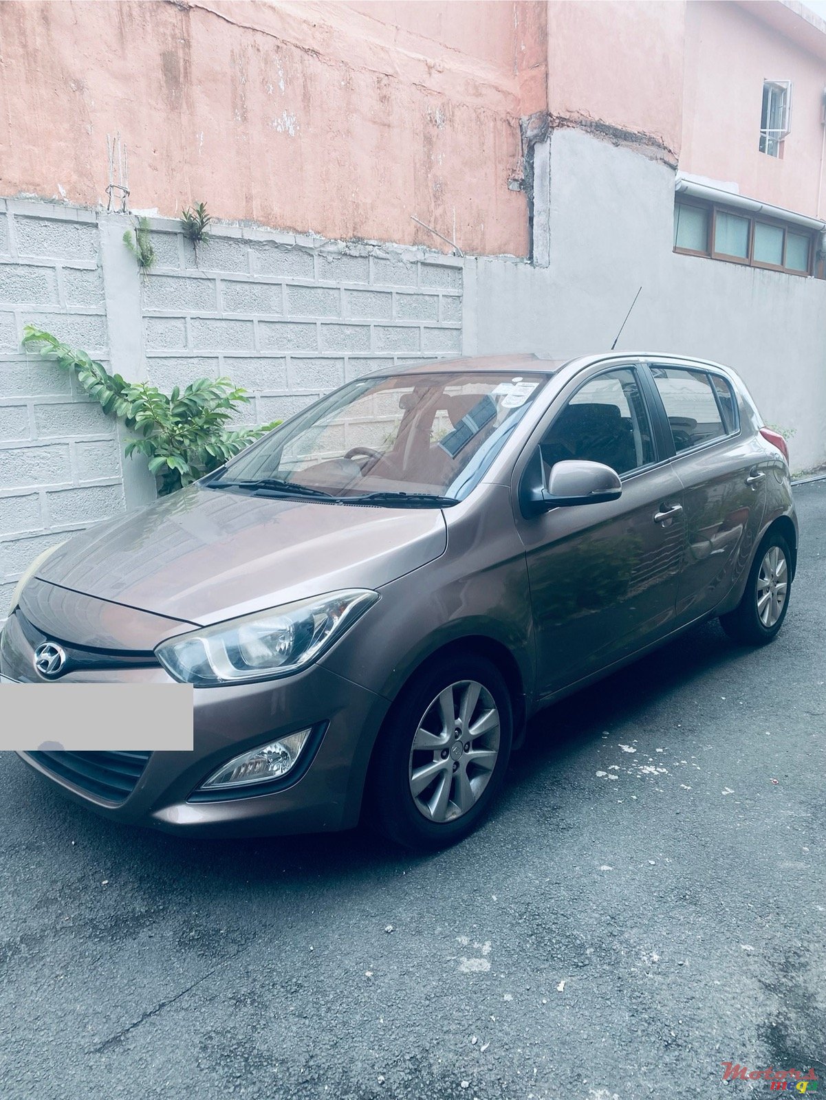 2014' Hyundai i20 photo #4