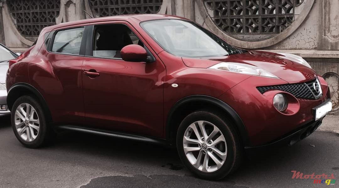 2011' Nissan Juke photo #3