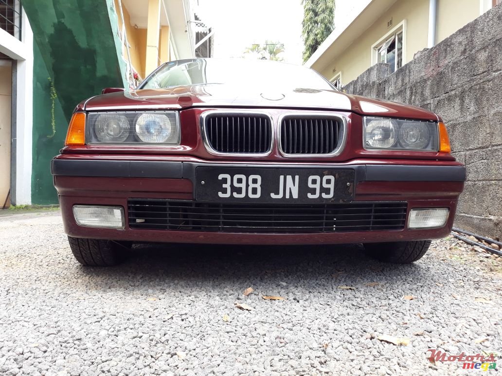 1999' BMW 3 Series E36 318i photo #5