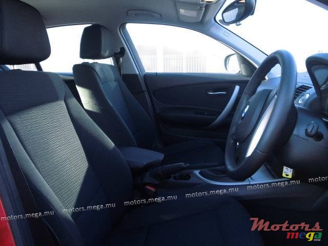 2010' BMW 3 Series Coupe 116i photo #4