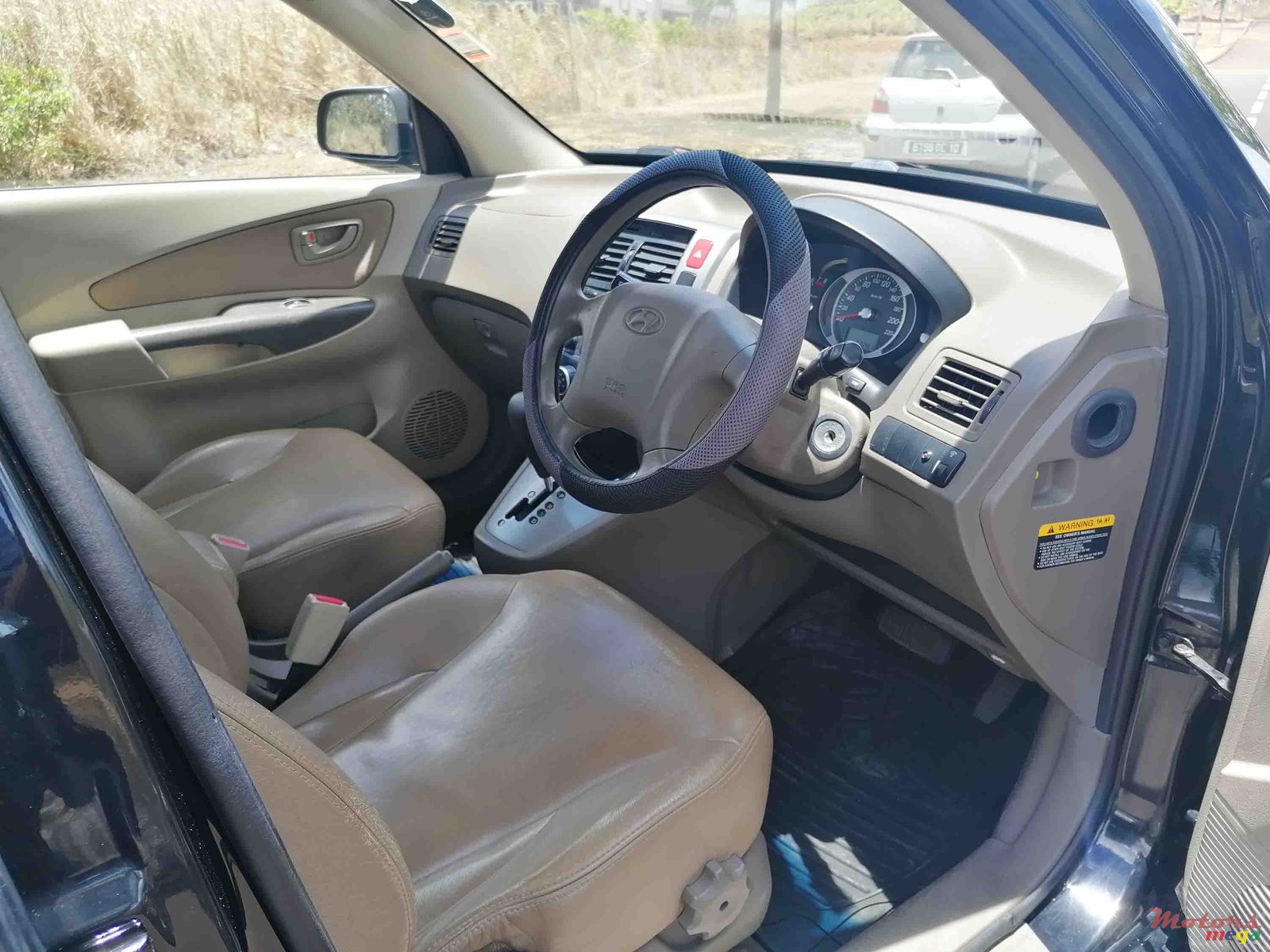 2008' Hyundai Tucson photo #4