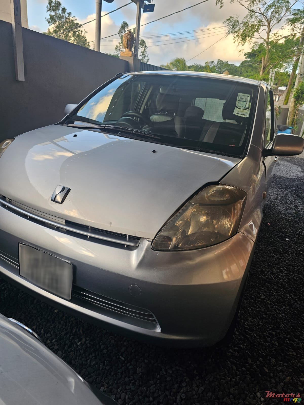 2005' Toyota Passo photo #2