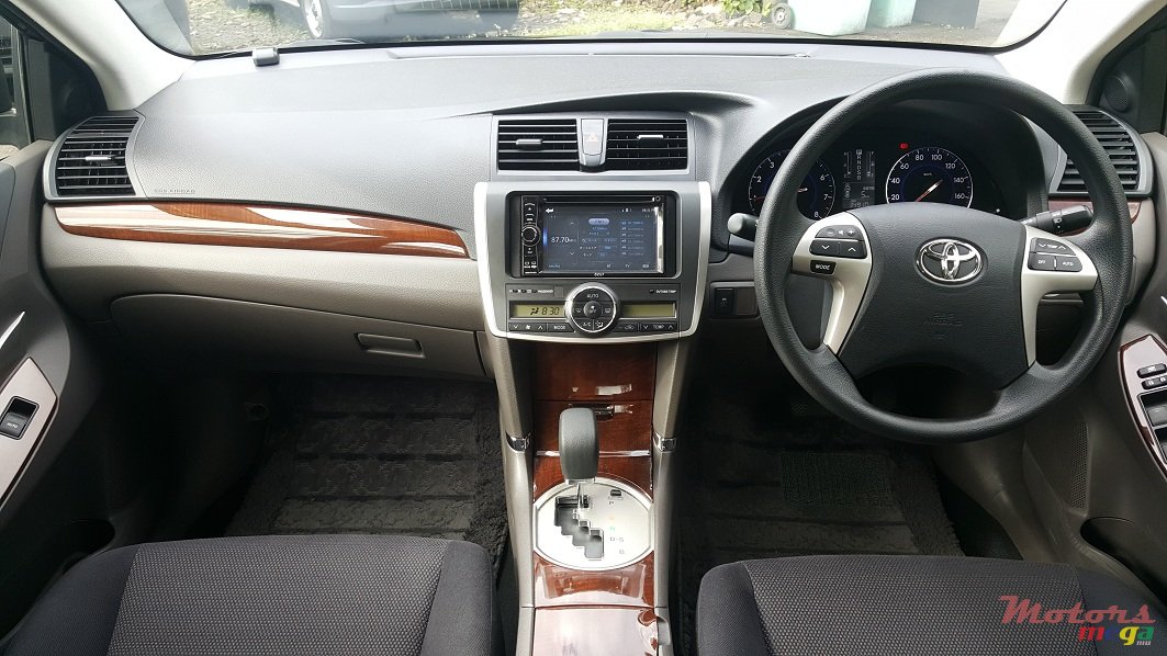 2015' Toyota Corona Allion photo #5