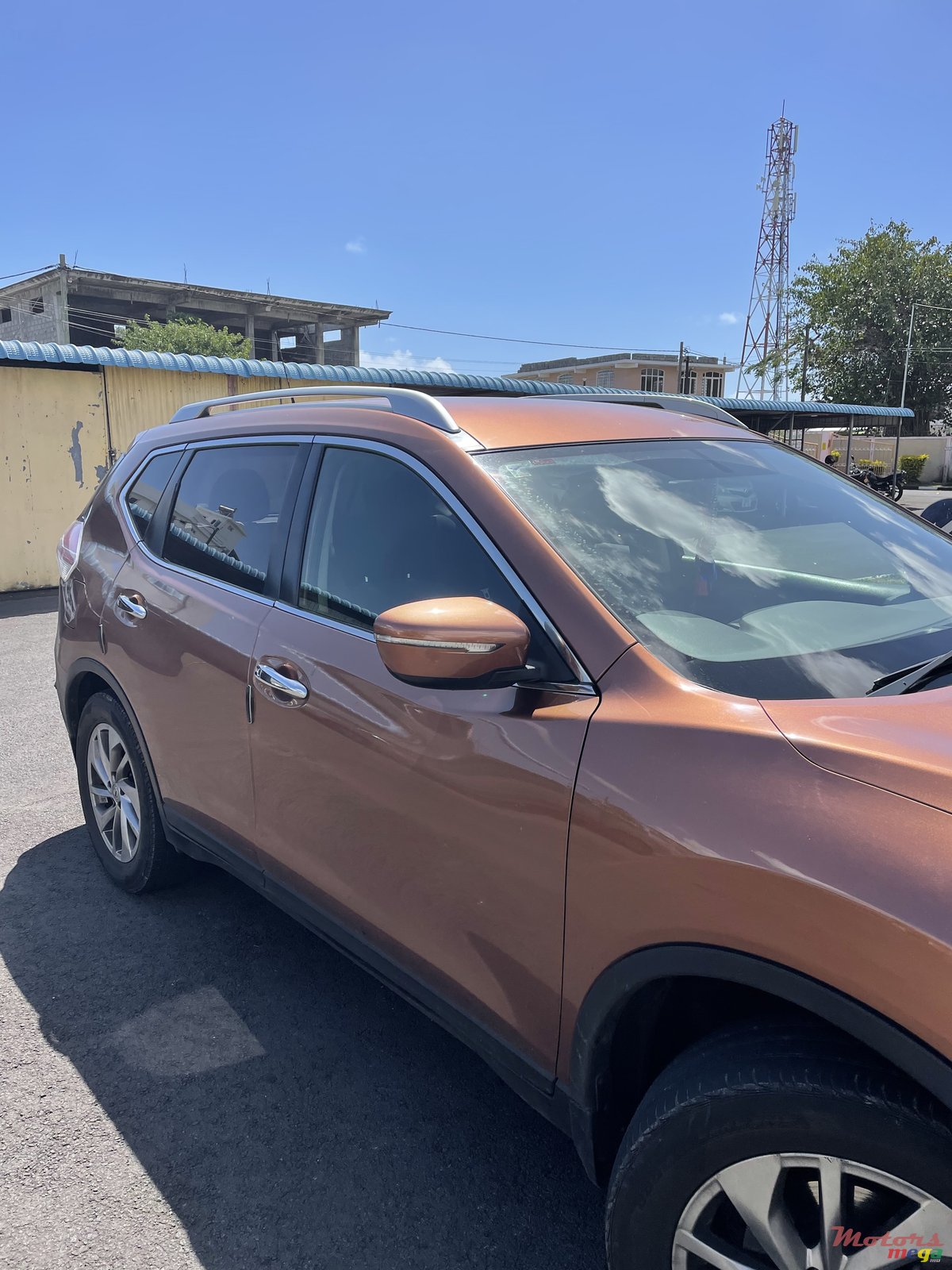 2015' Nissan X-Trail photo #1