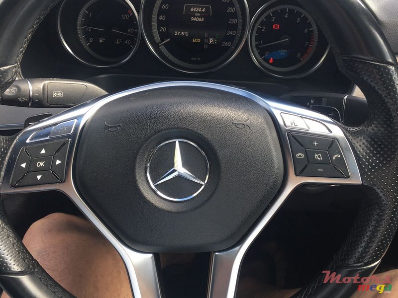 2016' Mercedes-Benz E-Class photo #6