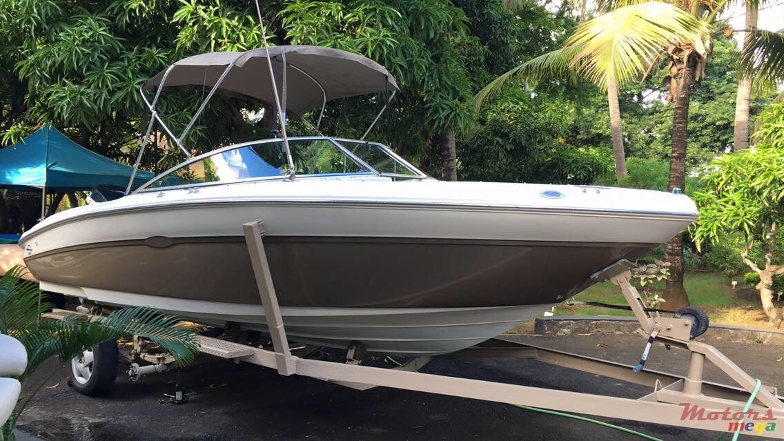 2004' Sea Ray 21ft photo #1