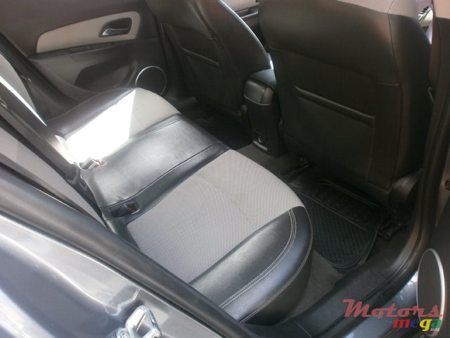 2014' Chevrolet Cruze LT photo #4