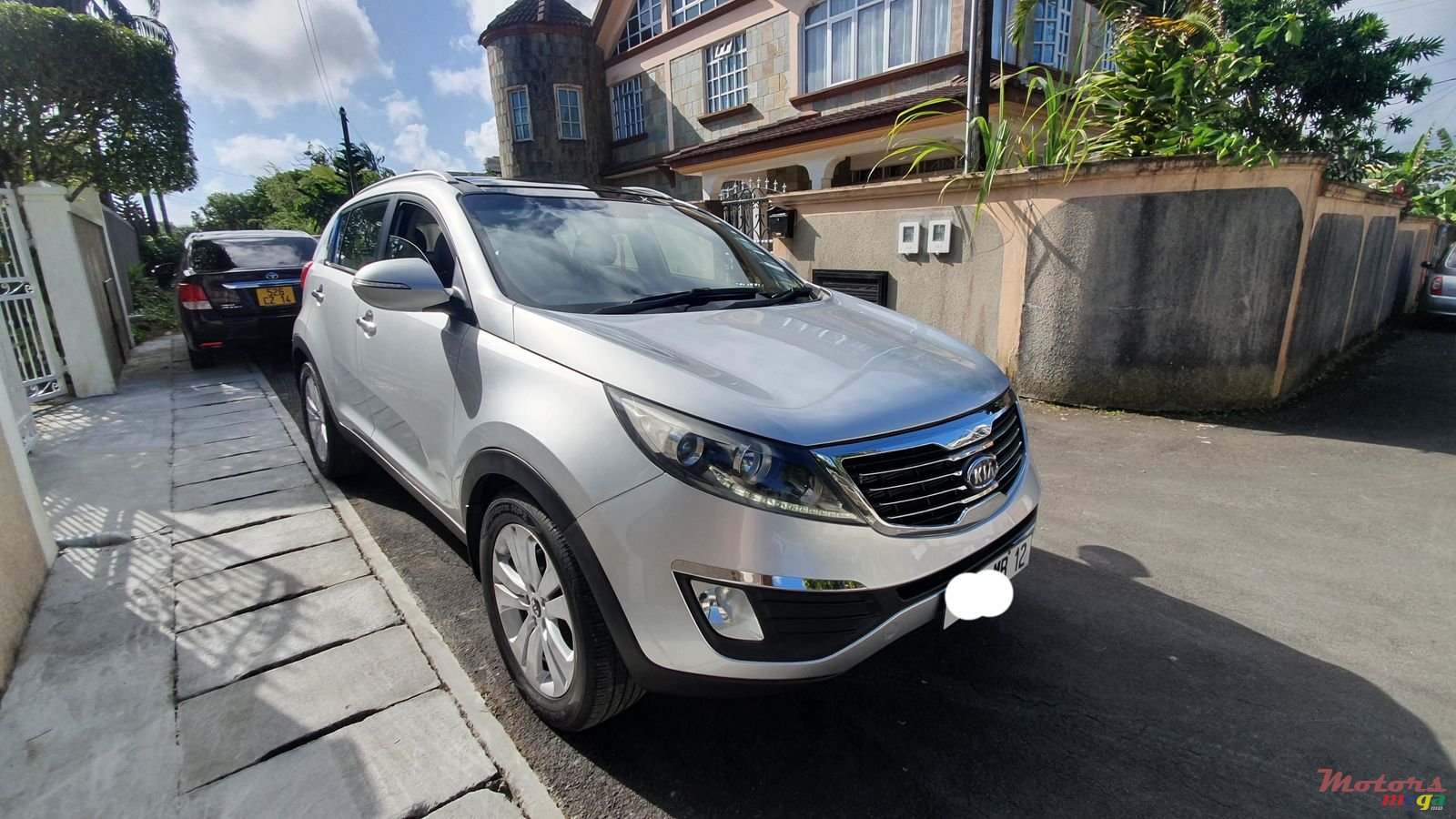 2012' Kia Sportage photo #1