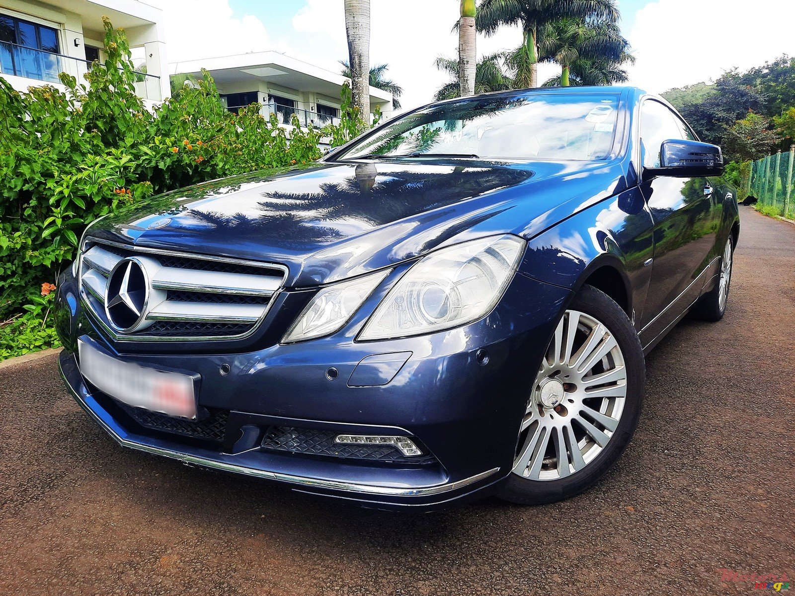 2010' Mercedes-Benz E 250 Coupe CGI photo #1