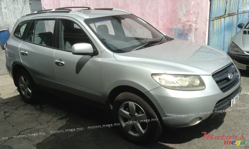 2006' Hyundai Santa Fe photo #2