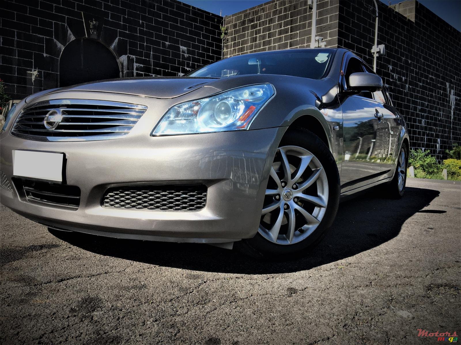 2007' Nissan Skyline 250GT photo #2