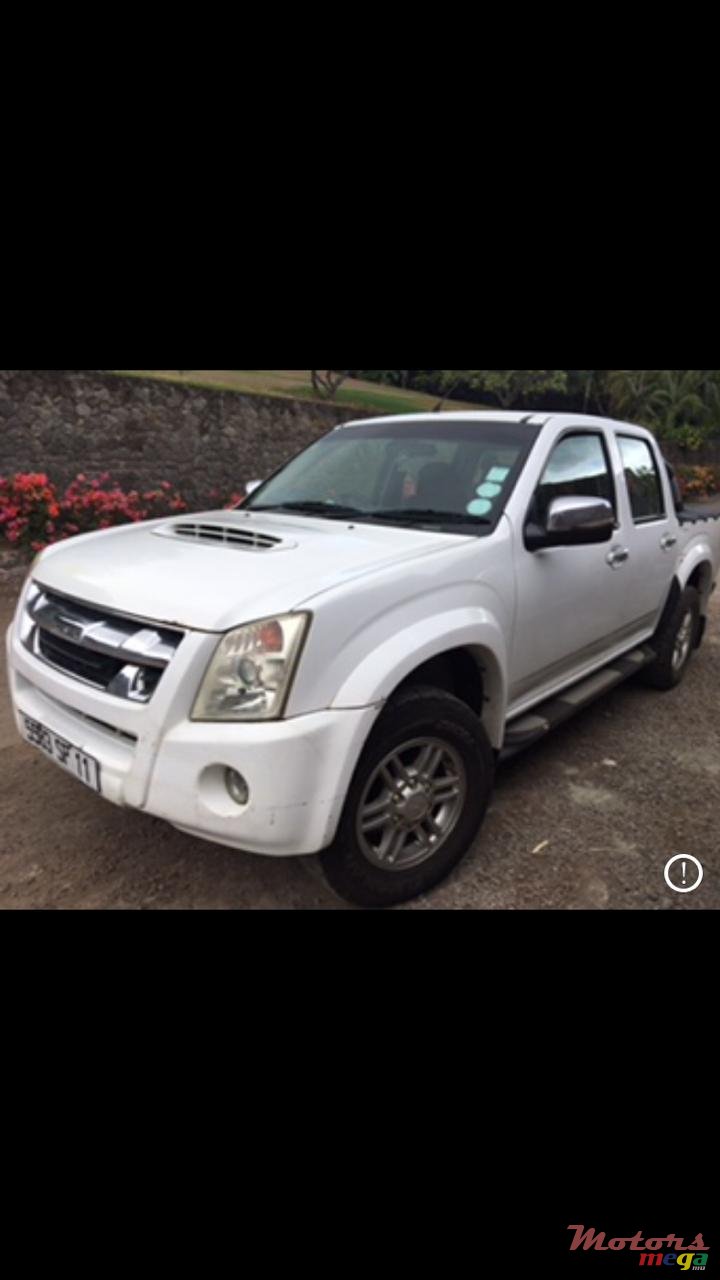 2011' Isuzu KB Series photo #2