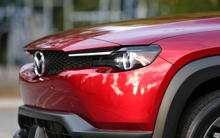 Les futurs véhicules électriques de Mazda auront accès aux bornes de Tesla