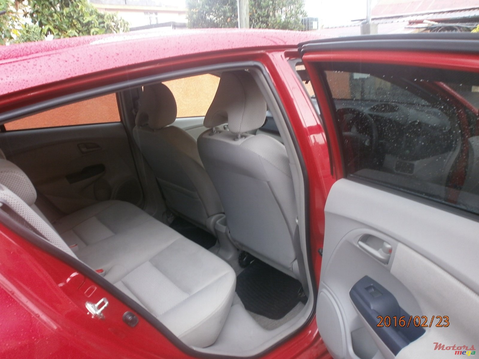 2009' Honda Insight photo #4