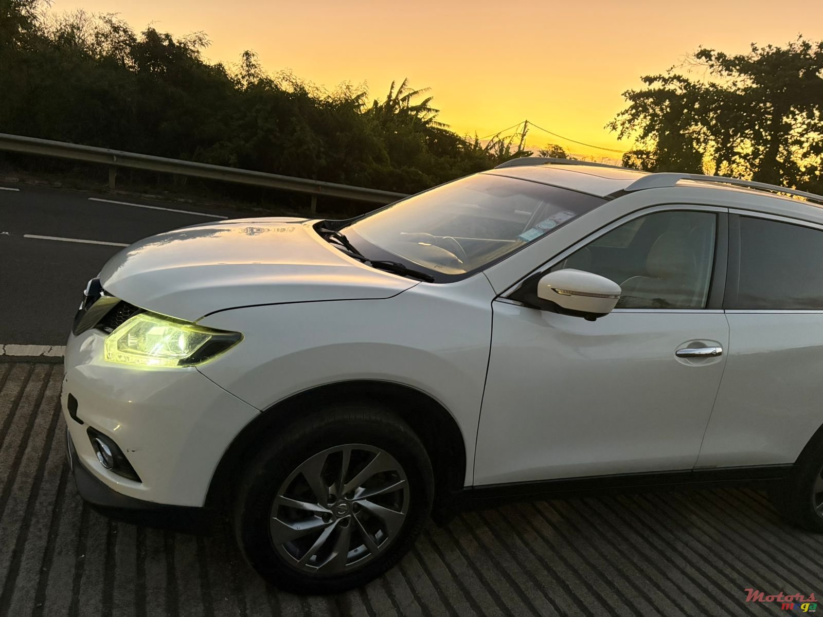 2016' Nissan X-Trail photo #2