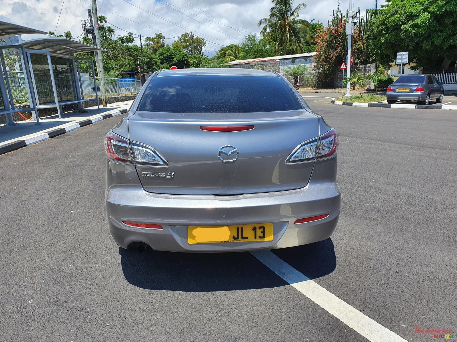 2013' Mazda photo #4