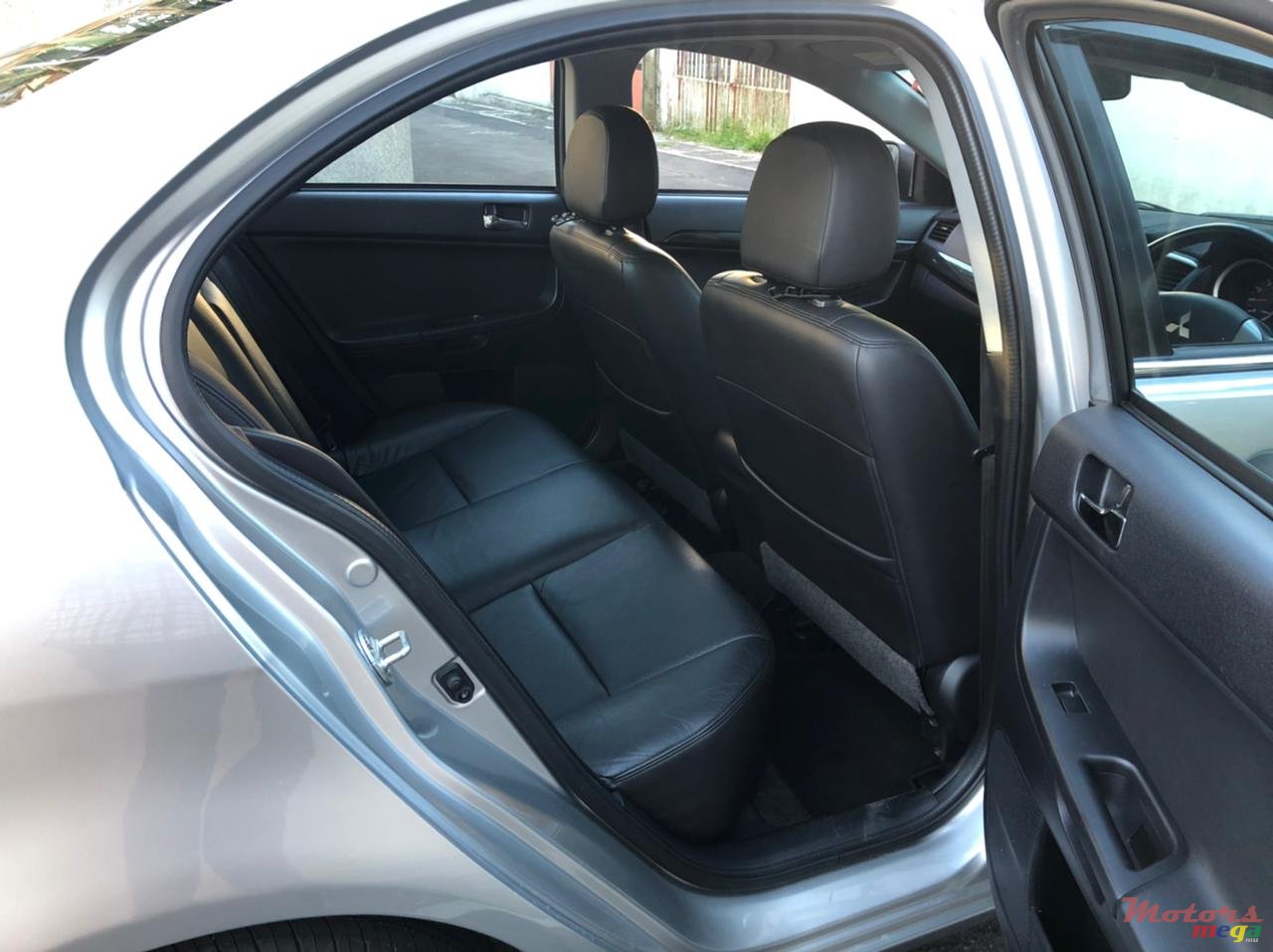 2016' Mitsubishi Lancer EX EZ 16 photo #6