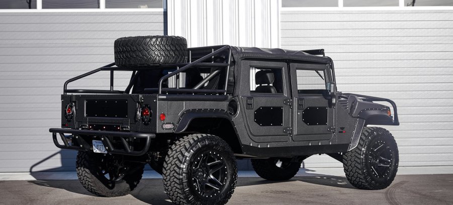 Launch Edition H1 pushes the military Hummer upscale