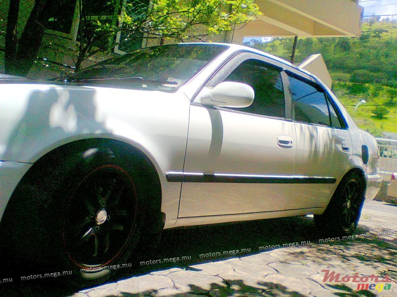 1998' Toyota photo #3