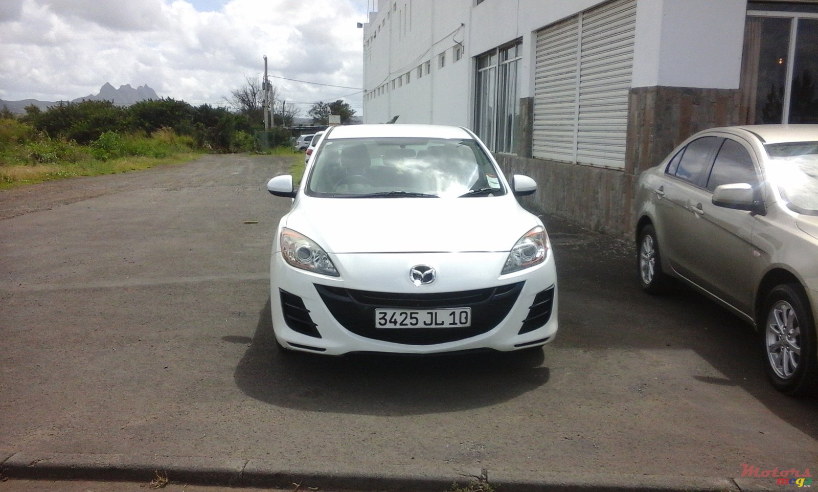 2010' Mazda 3 photo #1