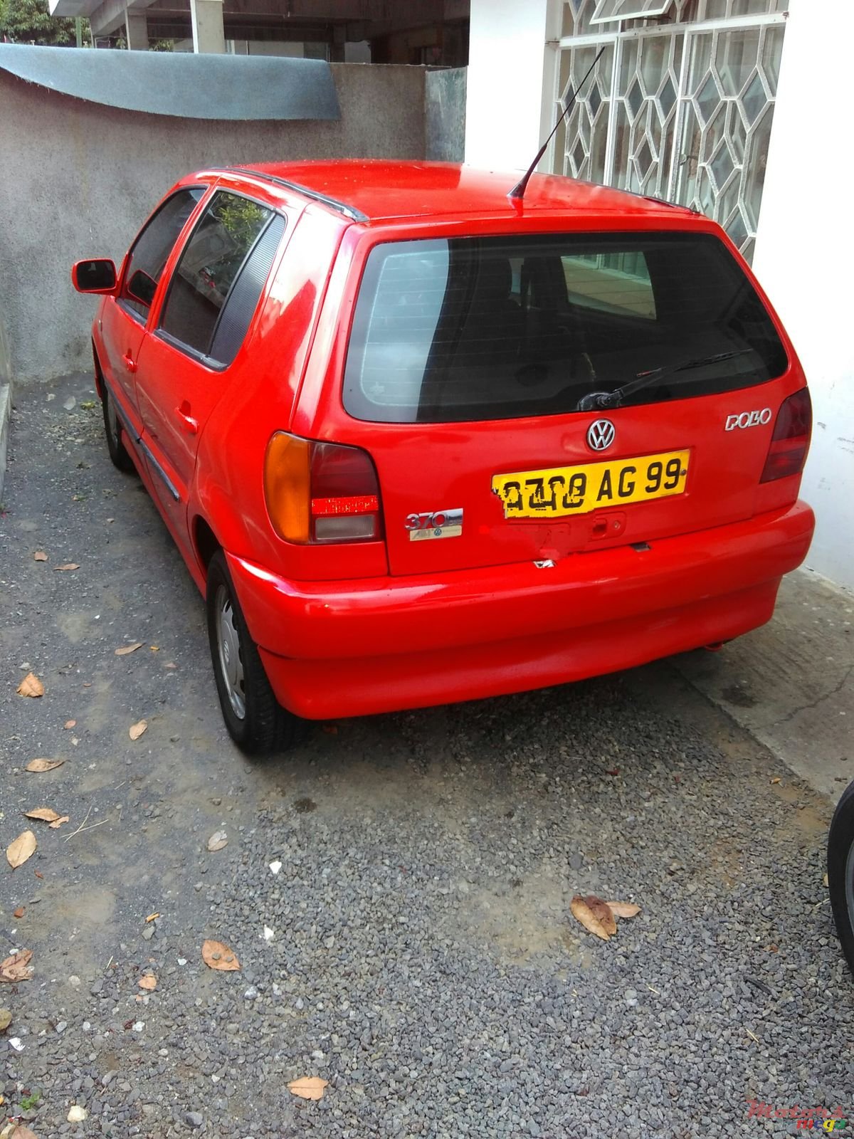 1999' Volkswagen Polo photo #2