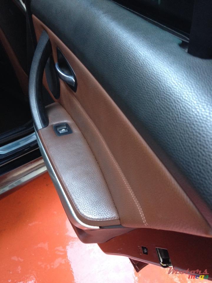 2006' BMW 320 photo #5