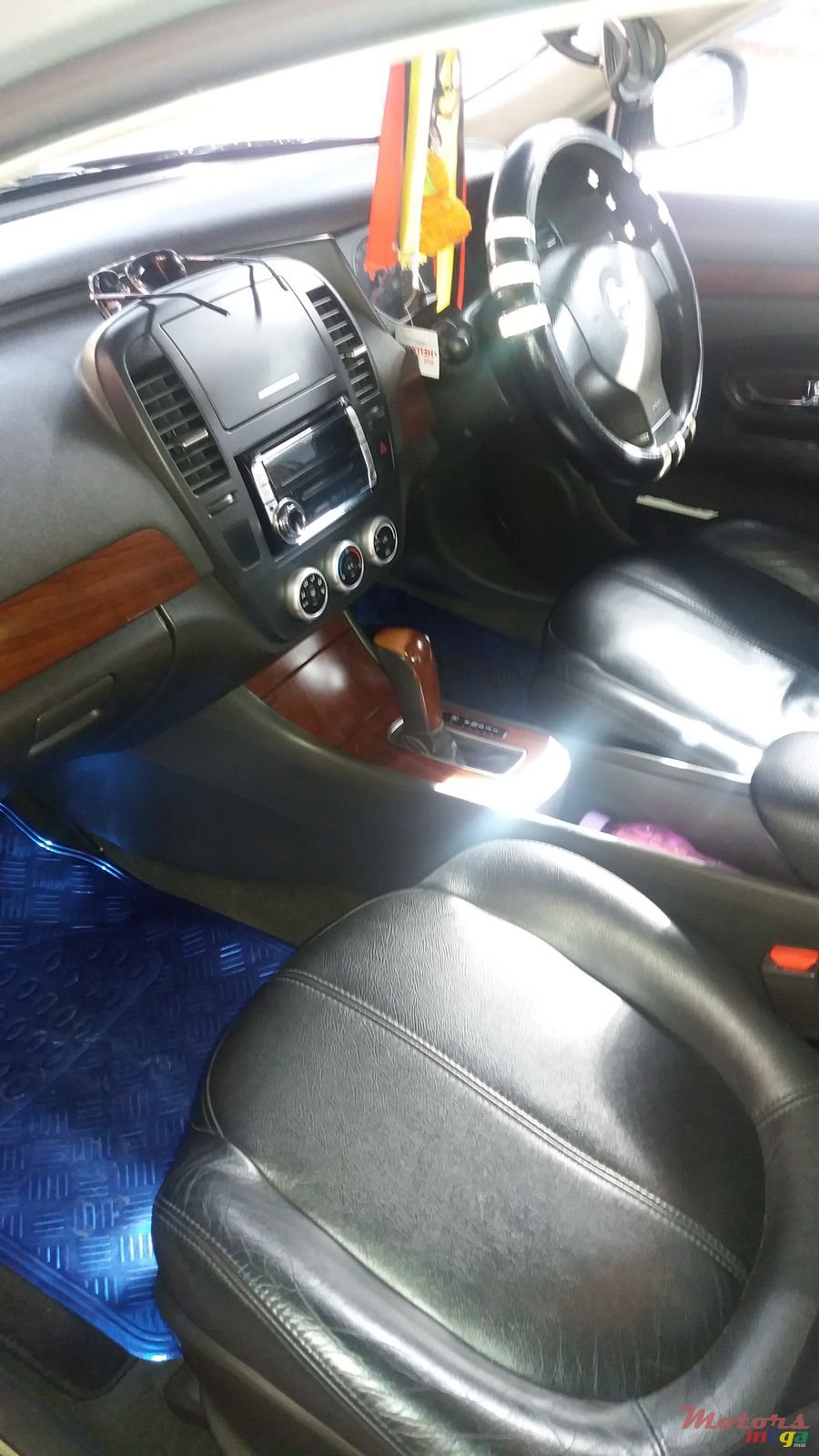 2010' Nissan Bluebird photo #1