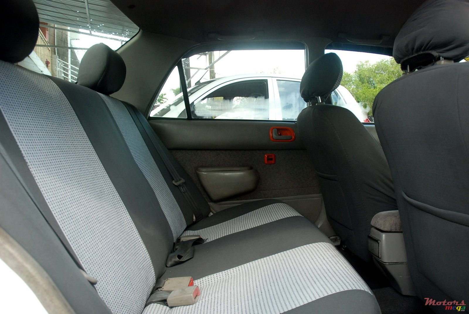 1998' Toyota photo #4