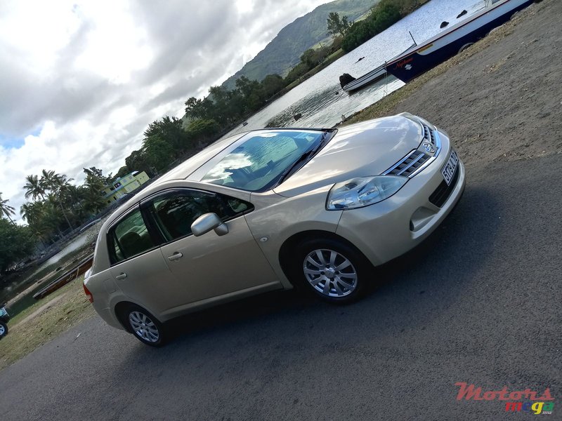 2012' Nissan Tiida Jant cosmic photo #5