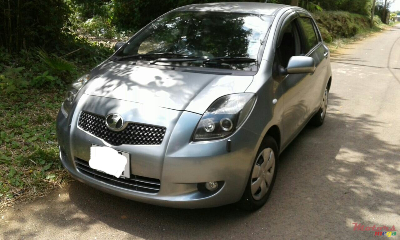 2007' Toyota Vitz no photo #1