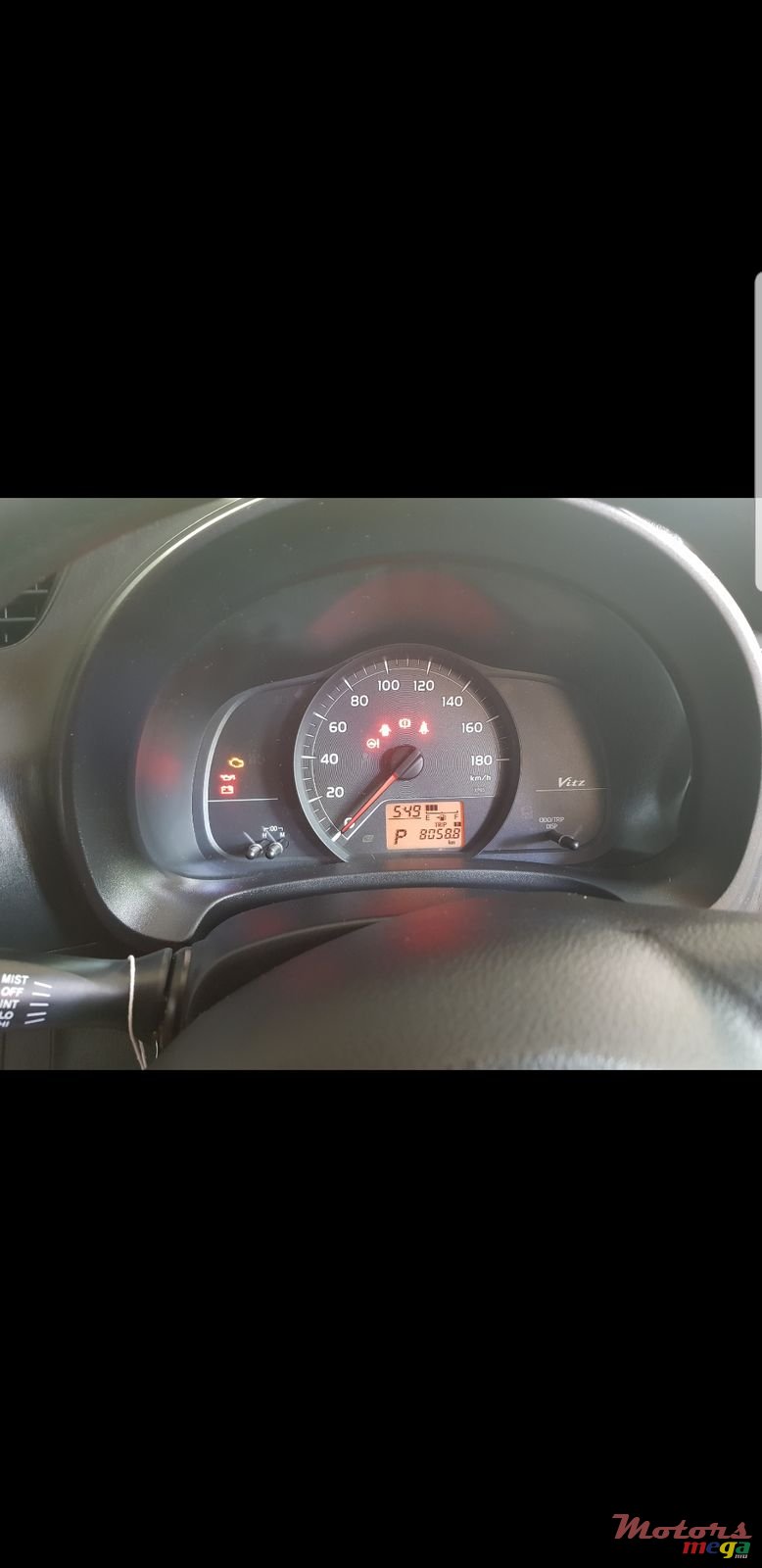 2012' Toyota Vitz photo #1