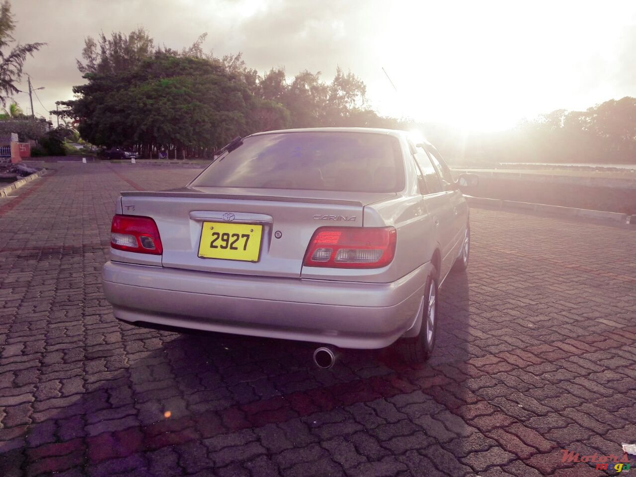 2000' Toyota Carina photo #1