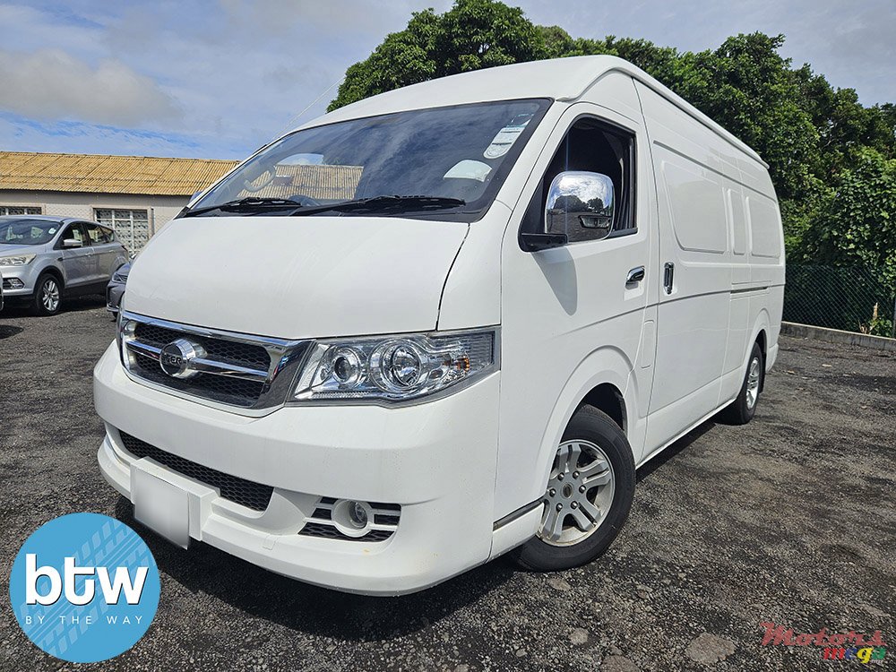 2019' Van Hool HIGER H5C photo #2