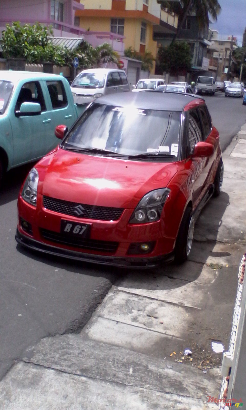 2010' Suzuki Swift photo #1