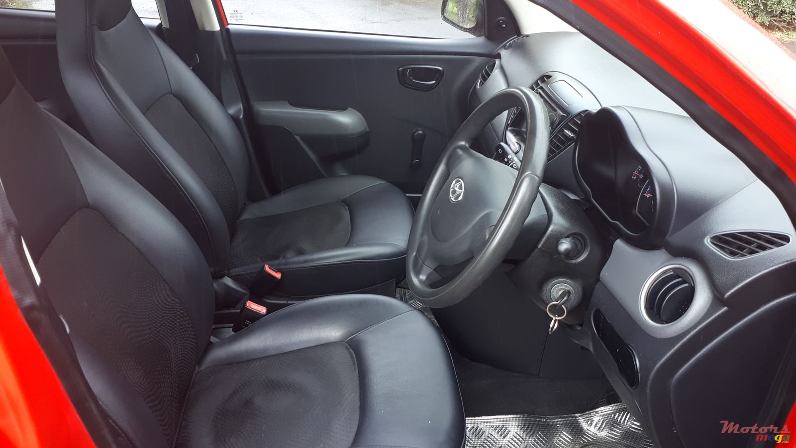 2013' Hyundai i10 photo #3