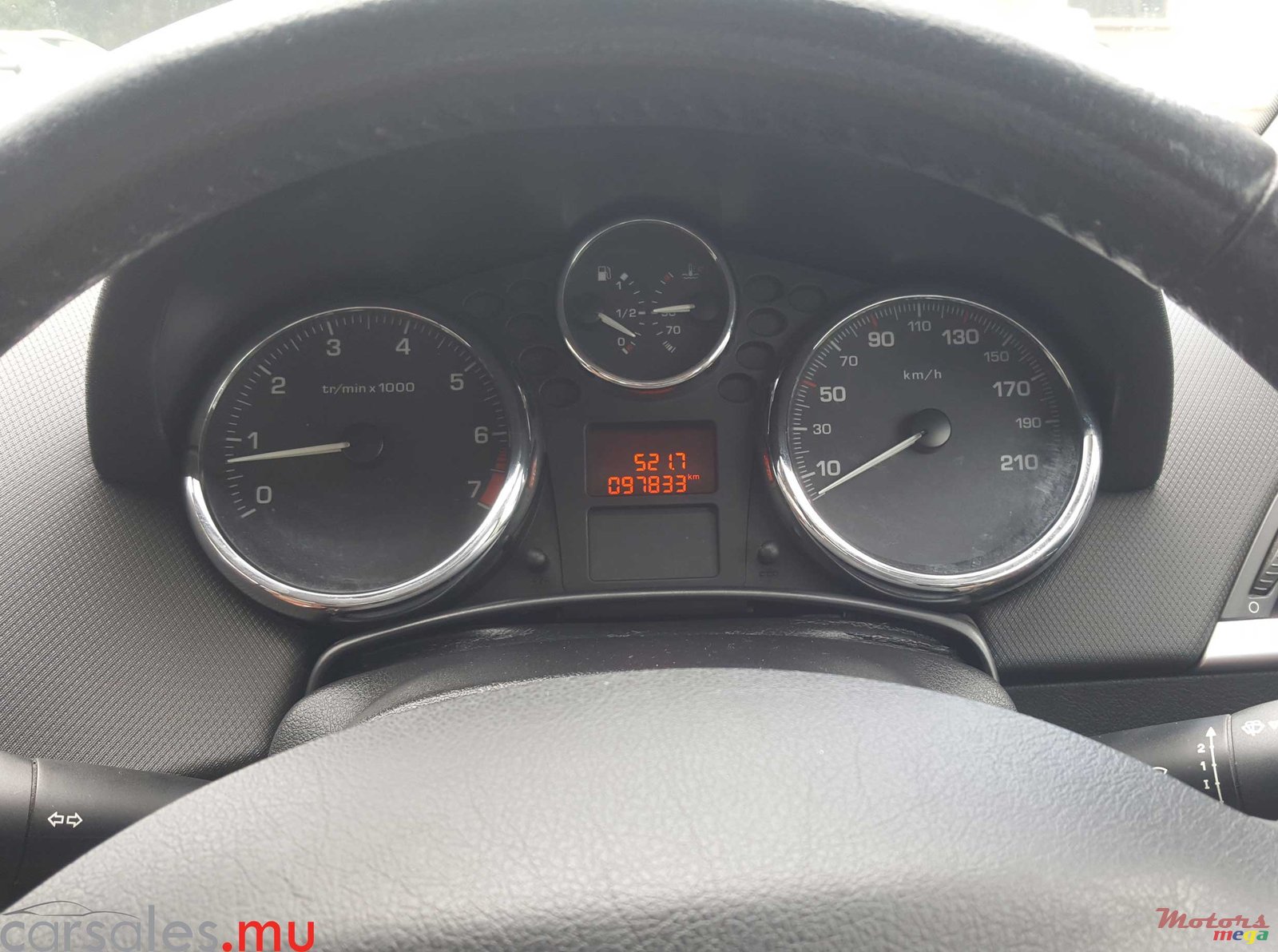 2009' Peugeot 207 photo #7