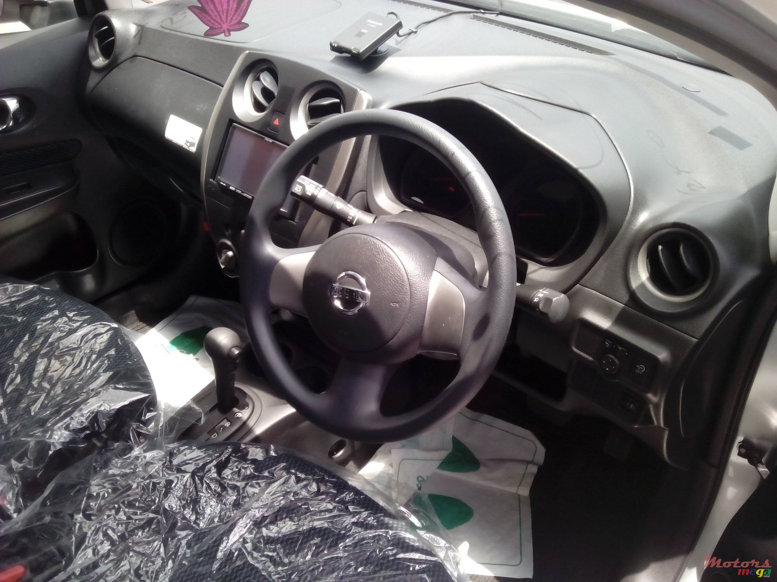 2013' Nissan Note photo #3