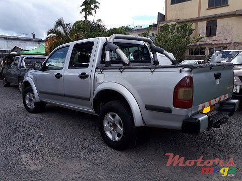 2004' Isuzu 4X2 KB 250 photo #6