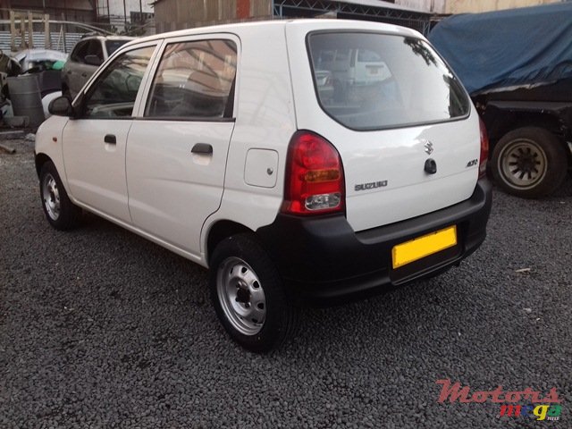 2010' Suzuki Alto photo #5