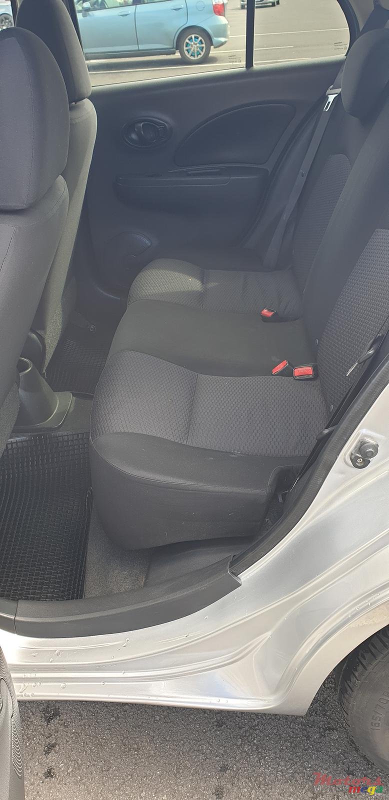 2012' Nissan March photo #7