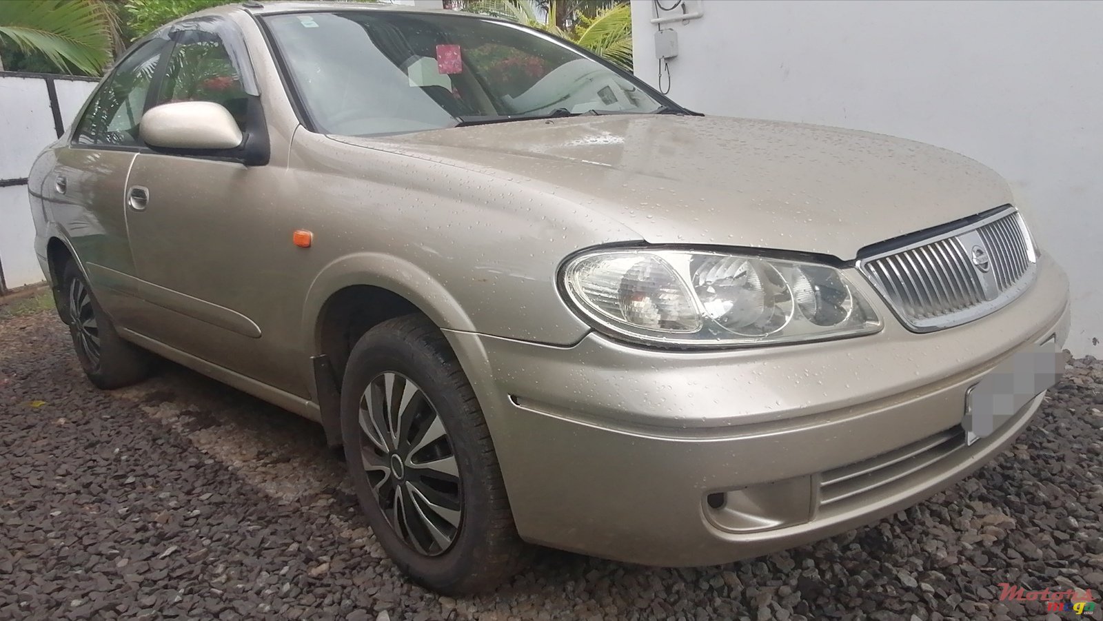 2004' Nissan photo #2