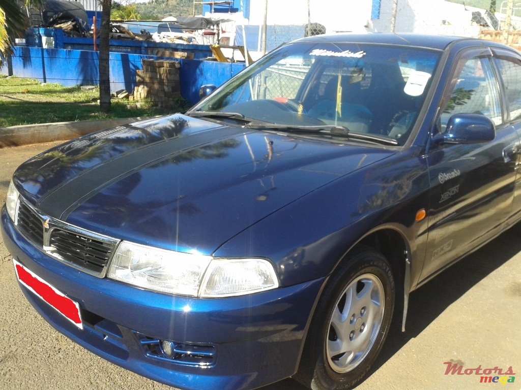 1999' Mitsubishi Lancer photo #1