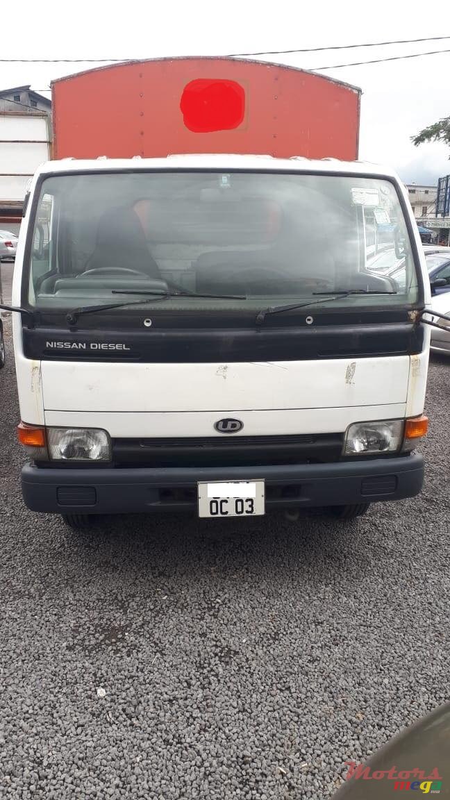 2003' Nissan UD photo #3