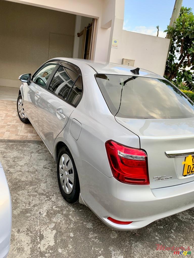 2015' Toyota Axio photo #3