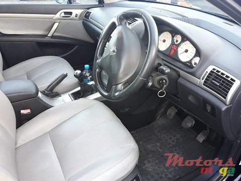 2009' Peugeot 407 photo #7