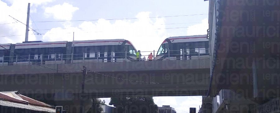 Metro Express : « un tram a eu un léger problème technique » et a été remorqué