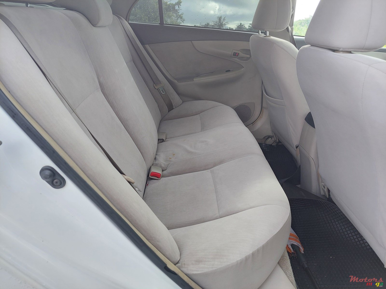 2007' Toyota Axio photo #6