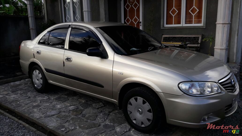 2011' Nissan Sunny N18 photo #1