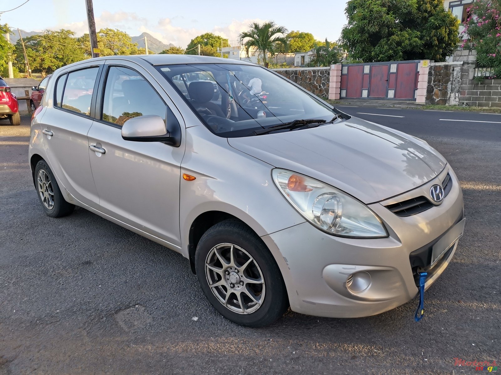 2012' Hyundai i20 photo #3